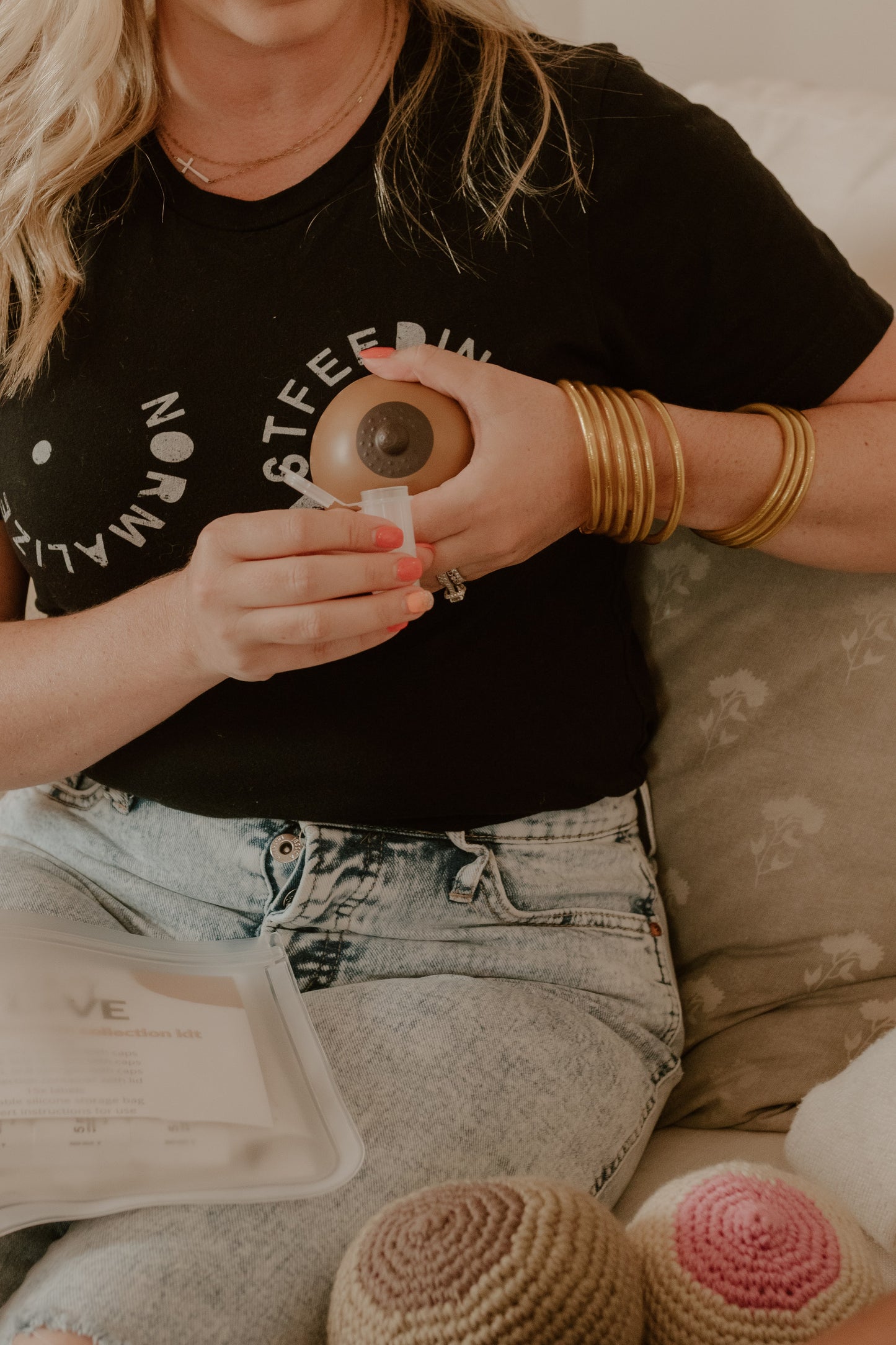 The MilkyLove Colostrum Collection Kit